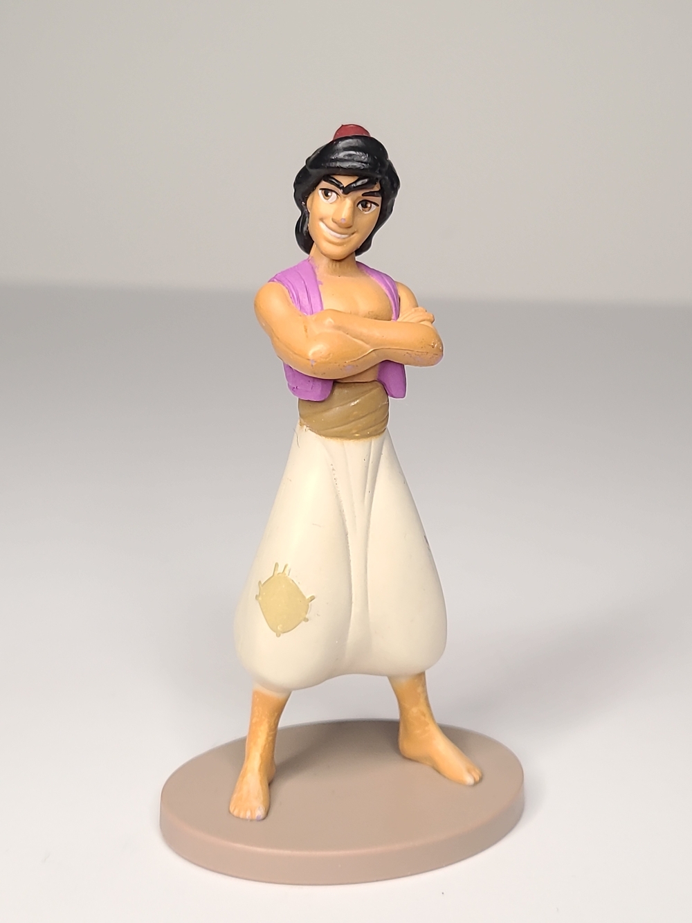 Disney Aladdin Figurine with Purple Vest and Cream Trousers